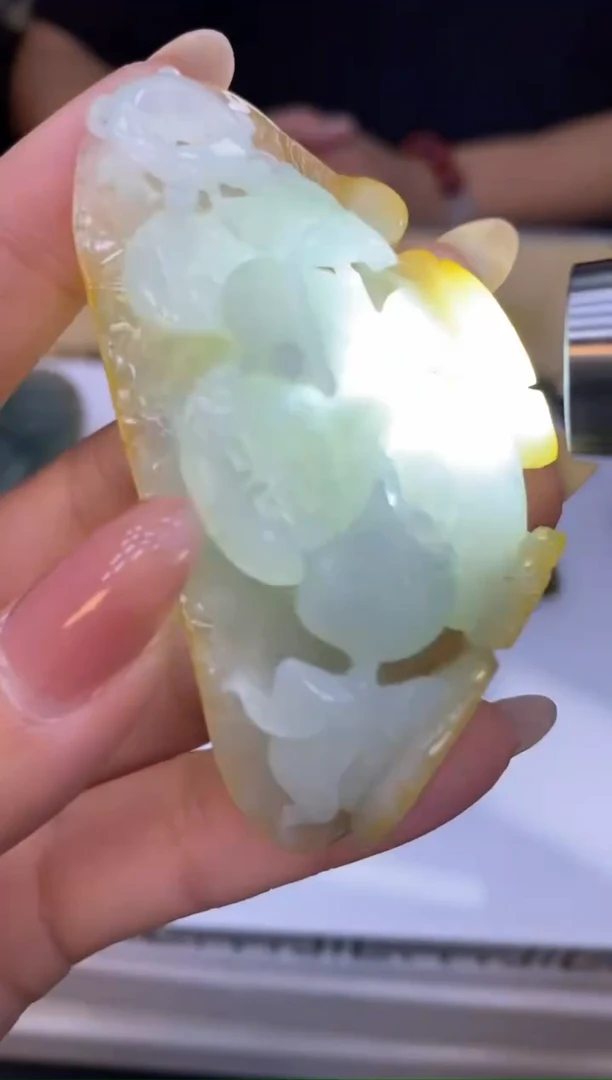 颈饰未镶嵌翡翠40875