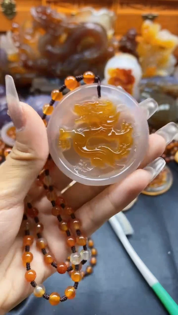 玛瑙/玉髓挂件未镶嵌羽*ll