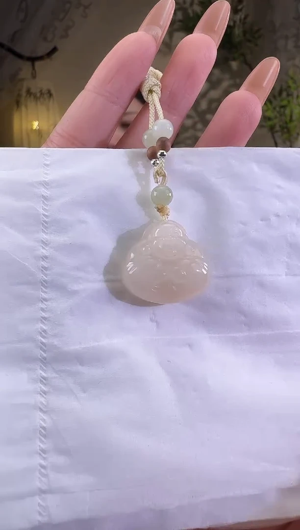 【闪购商品】和田玉颈饰未镶嵌抱抱佛