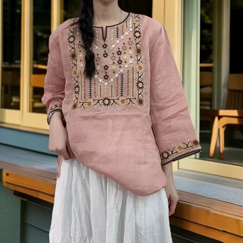 2025（艾美）女士圆V领重工刺绣苎麻衫