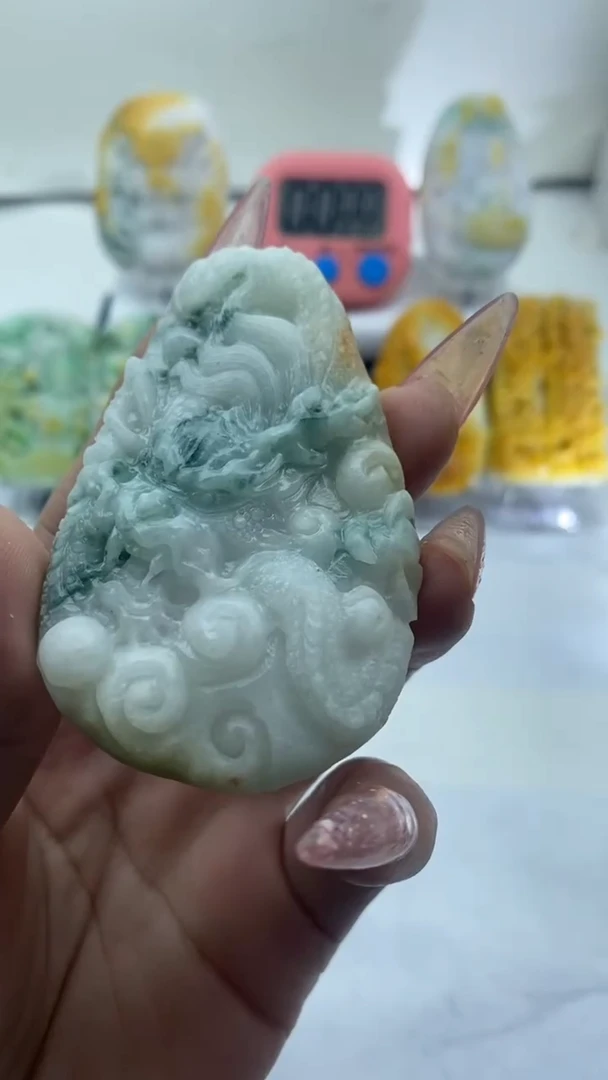 【闪购商品】定制翡翠未镶嵌挂件