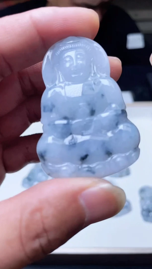 翡翠未镶嵌颈饰天然翡翠A货