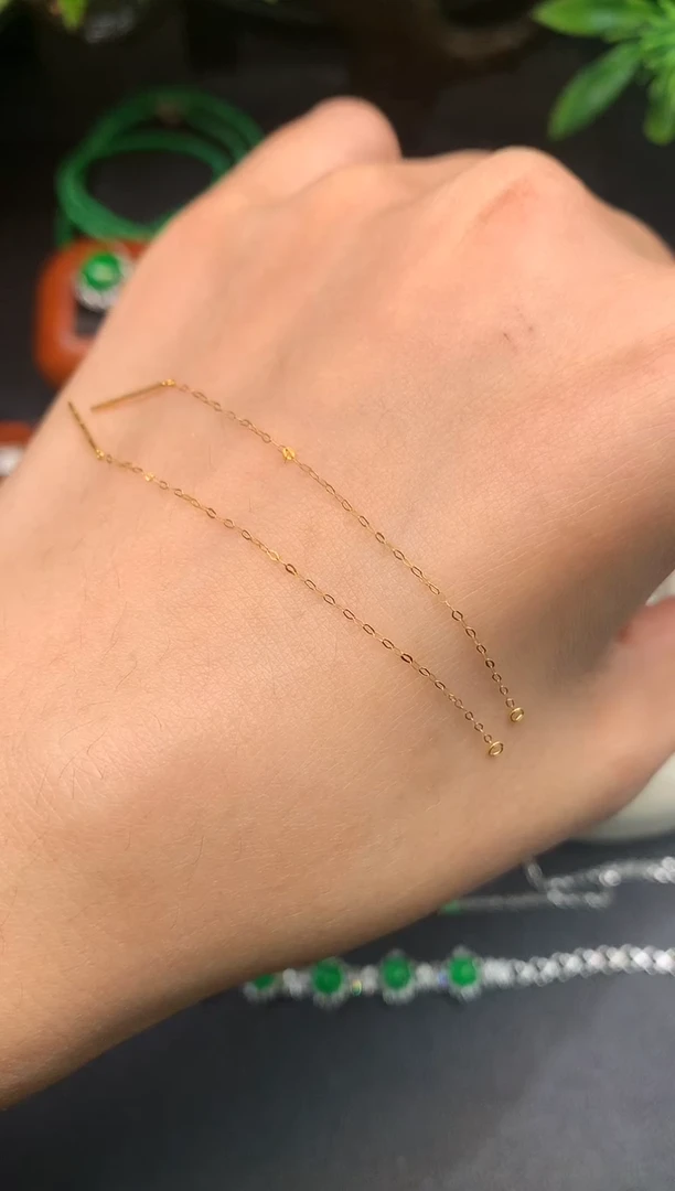 18K金镶嵌翡翠耳饰耳线