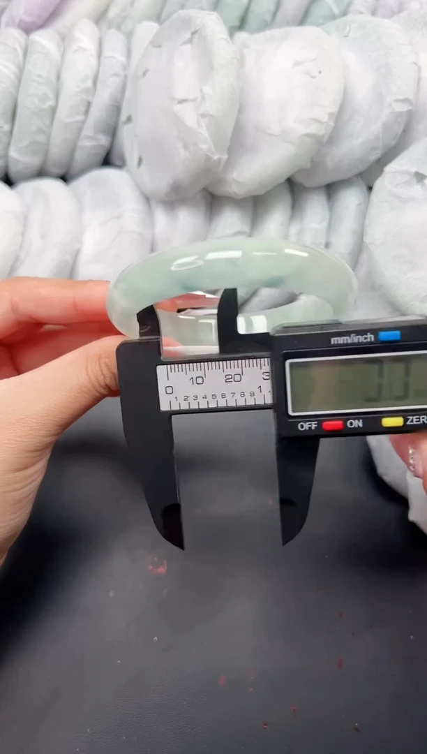 精品手镯，一物一拍O-002