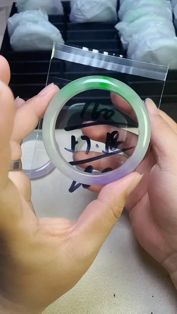 无非金属缅风美人翠手镯160