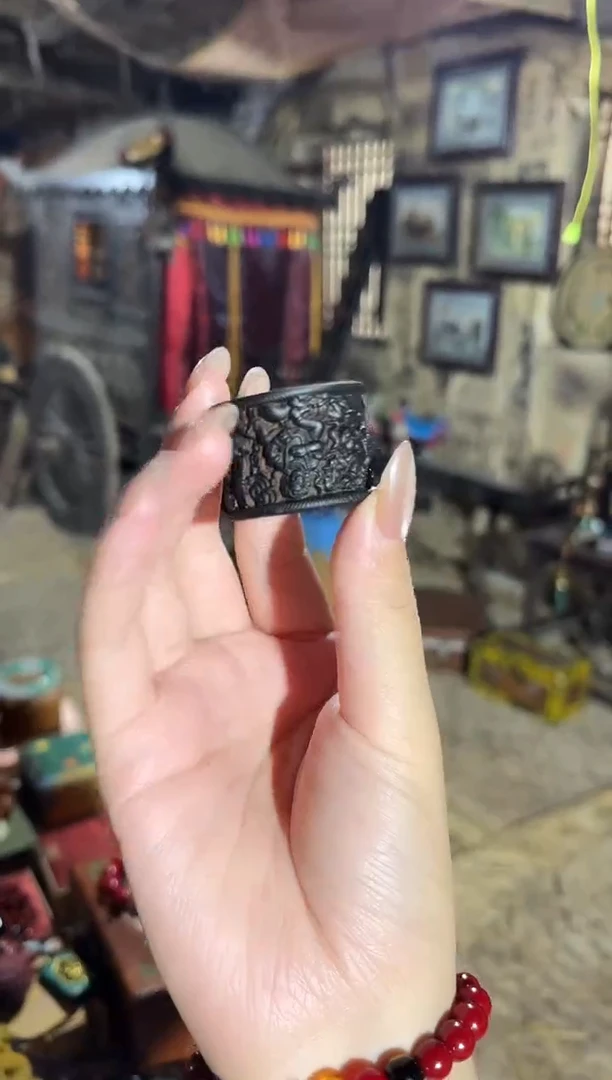 沉香碎屑沉香1悦悦悦悦悦悦悦悦