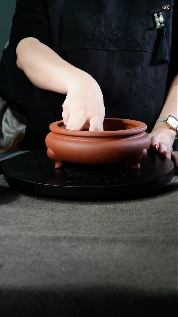 宜兴紫砂花盆小盆