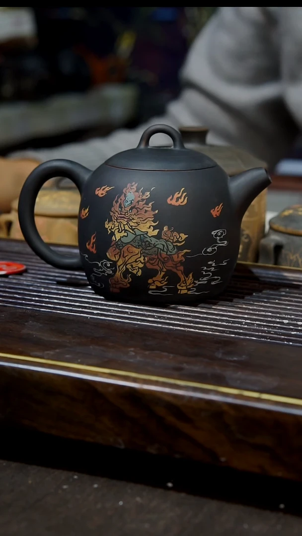 云南建紫陶微瑕  006  180cc
