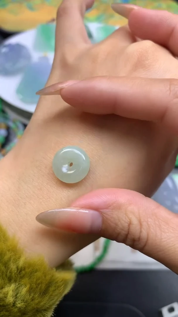 【闪购商品】定制翡翠未镶嵌翡翠