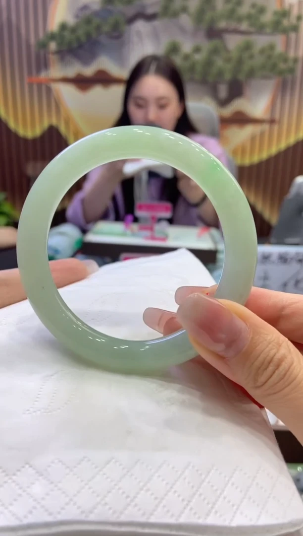 翡翠手镯未镶嵌00003567
