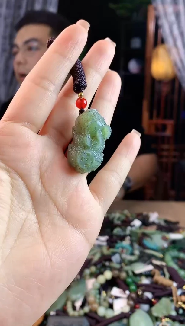 【闪购商品】和田玉挂件未镶嵌多样性发货拍一发一