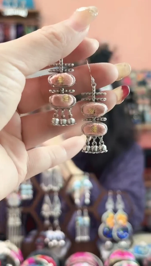 艺枝独绣手工饰品277