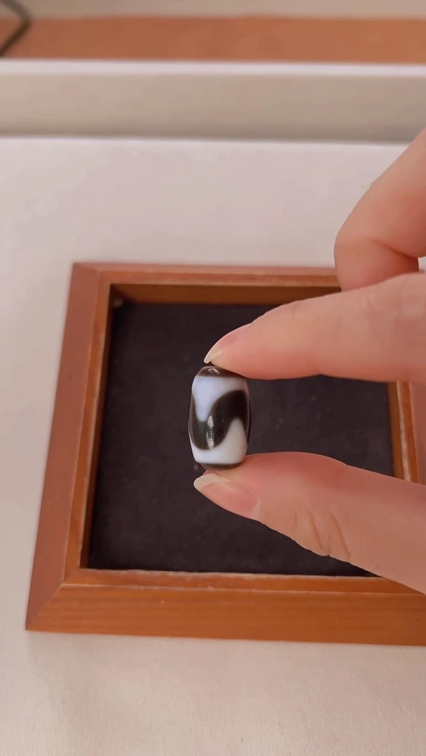 未镶嵌颈饰玛瑙/玉髓钟志明极致黑白单牙牙20*12.5