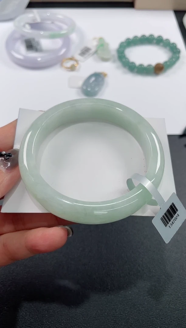 未镶嵌手镯翡翠基地发货H7988