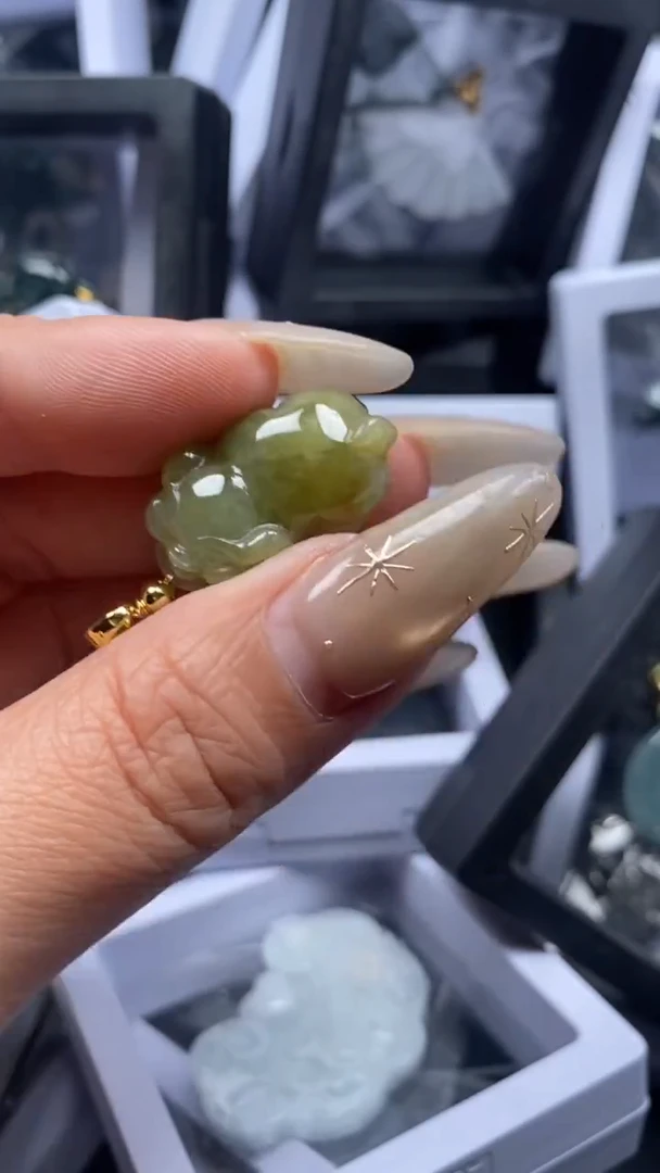 颈饰未镶嵌翡翠1746