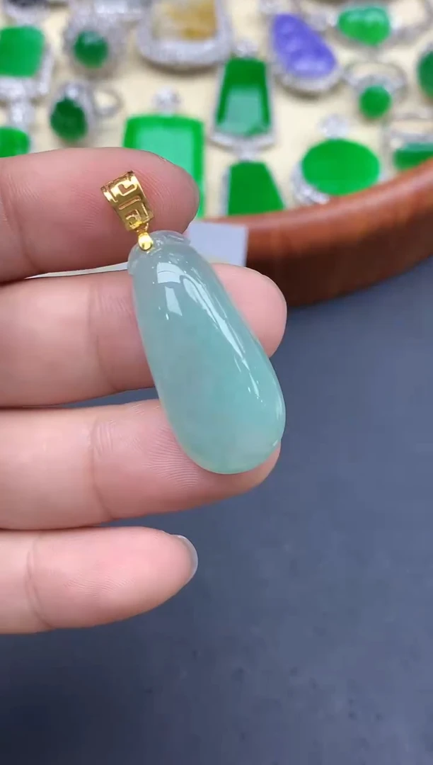 颈饰18K金镶嵌翡翠259-中国好珍宝