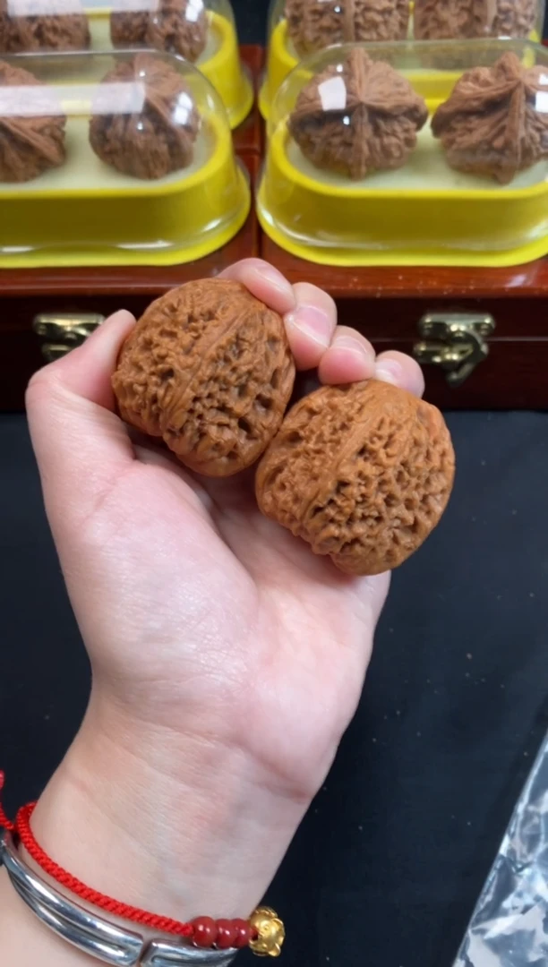 把件文玩核桃南疆石40尺N984