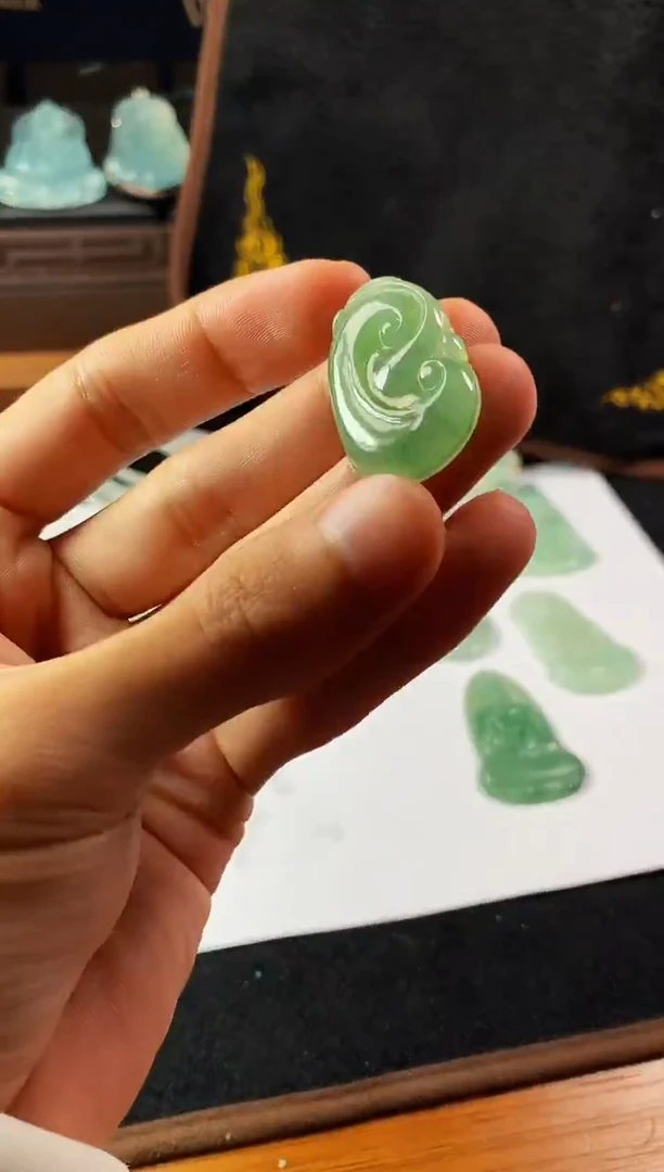 未镶嵌定制翡翠5010毛货不退不换