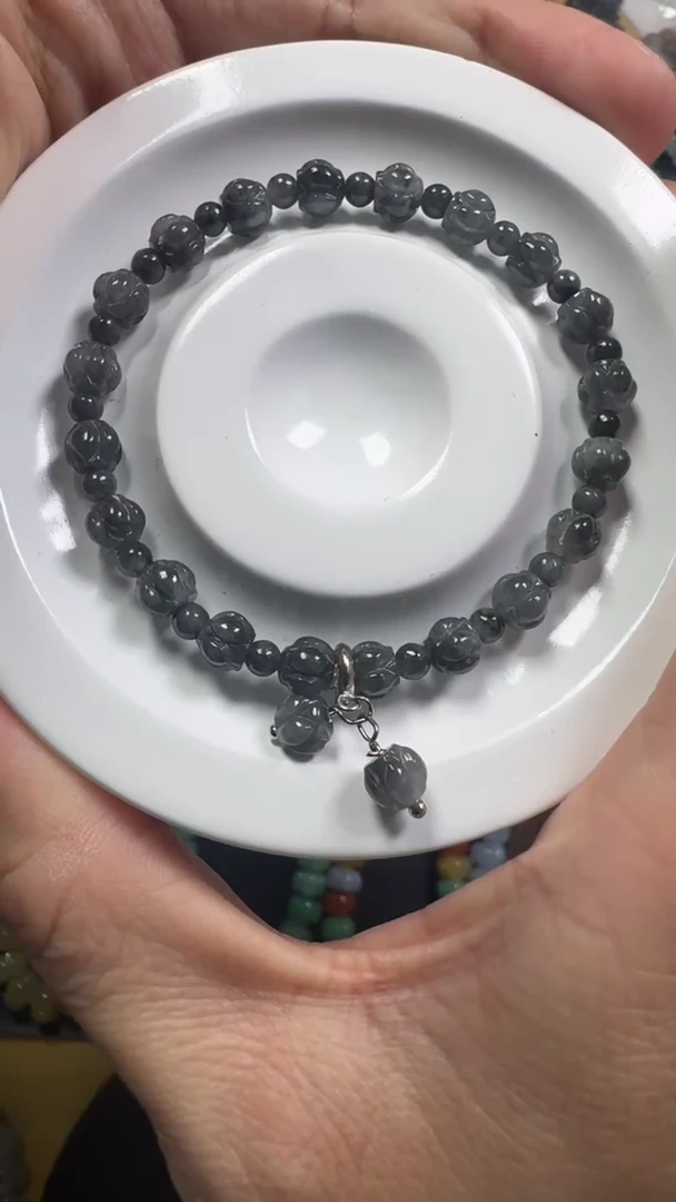 翡翠未镶嵌颈饰【闪购商品】 天然翡翠