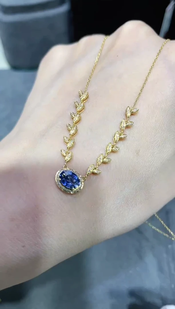18K金镶嵌蓝宝石项链天使之翼