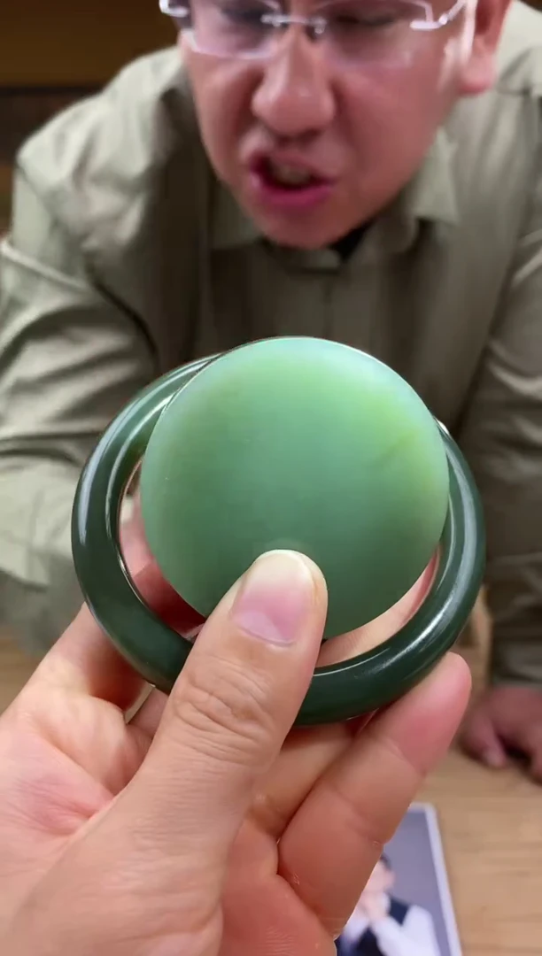 和田玉未镶嵌颈饰D941