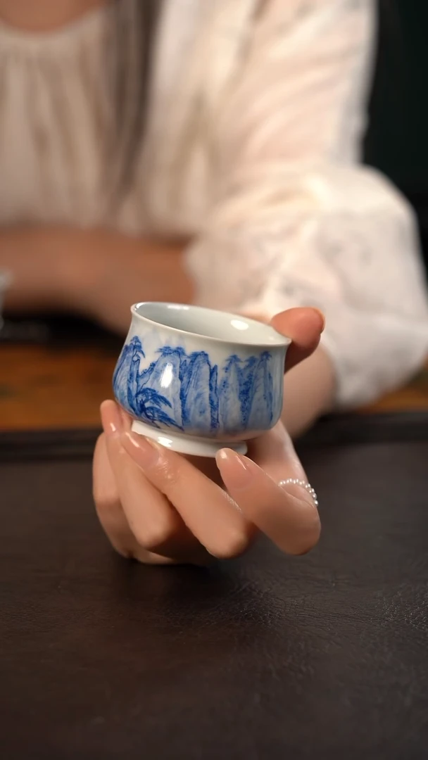 聚澜堂国画山水憨憨杯404