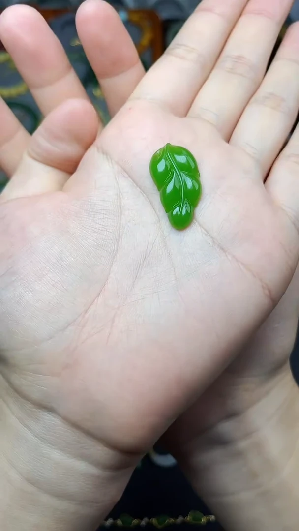 颈饰未镶嵌和田玉金枝玉叶 06