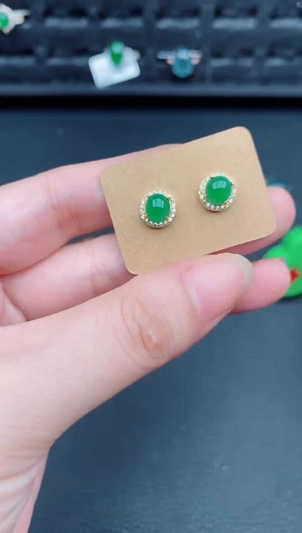 银S925镶嵌翡翠耳饰天然a货翡翠300