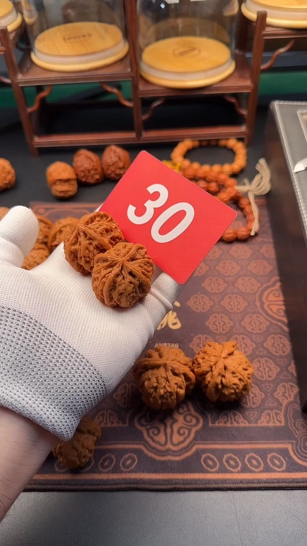 把件文玩核桃42雨花石四棱