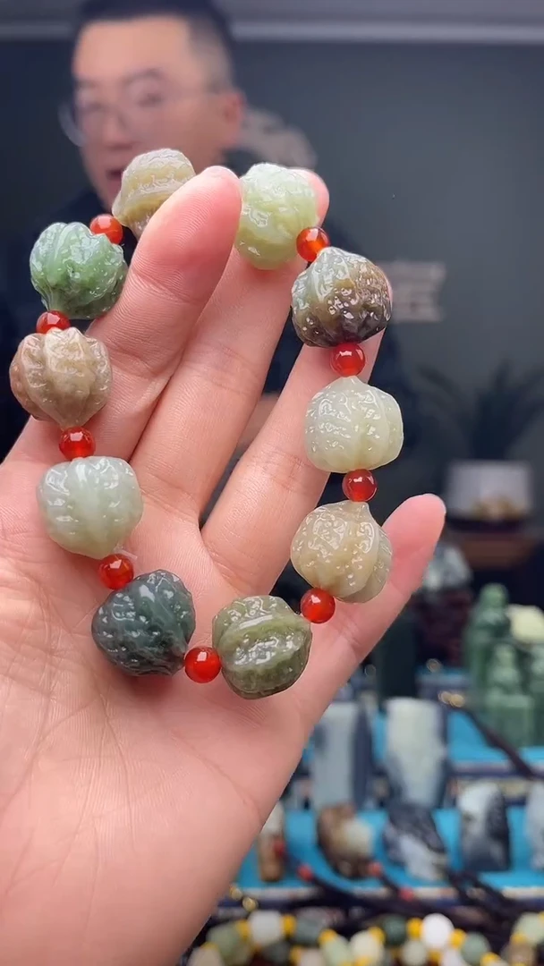 未镶嵌和田玉挂件1