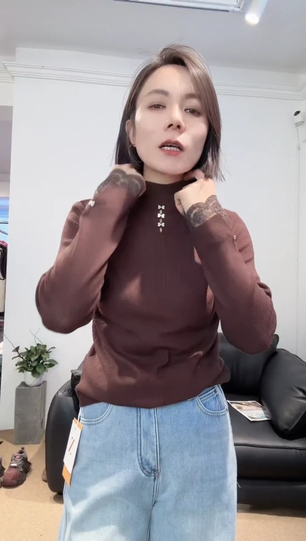 半高领打底衫咖色5838