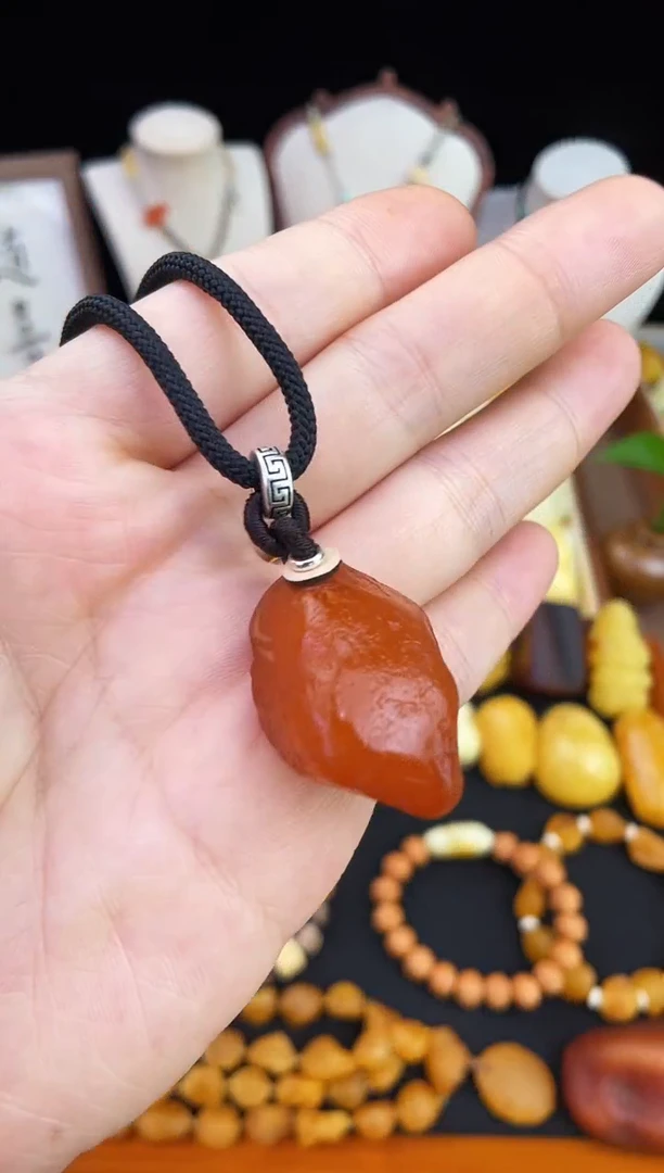 琥珀未镶嵌珠宝奇石柒月