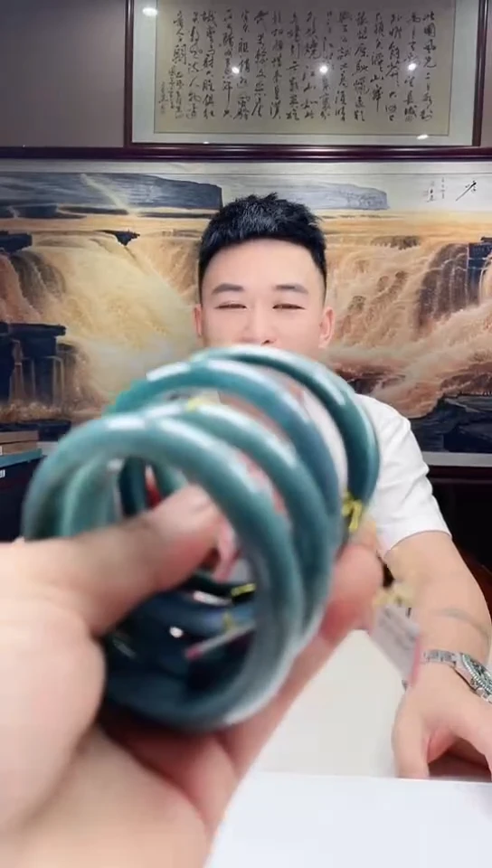 翡翠未镶嵌吊坠(不含链)多样性发其一10