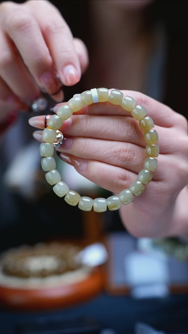 颈饰未镶嵌和田玉拍一发一 所见即所得