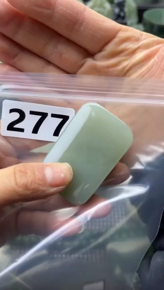 未镶嵌和田玉珠宝半成品牌子