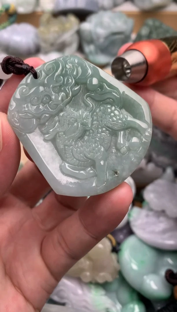 吊坠(不含链)未镶嵌翡翠1