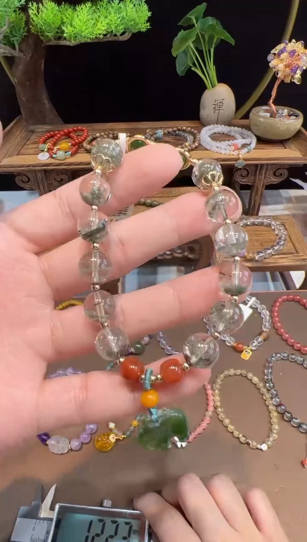 【闪购商品】水晶手串未镶嵌@@手饰