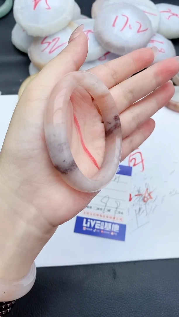 石英质玉手镯未镶嵌121+58/59/60