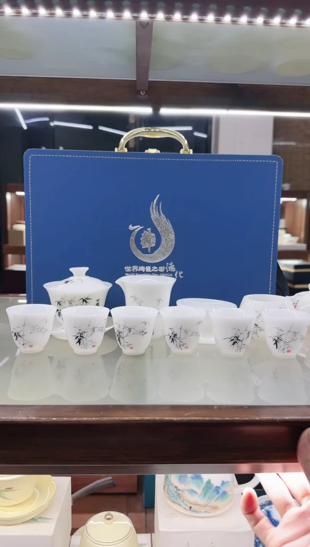 其他瓷?****风言泥言泥言泥@YN