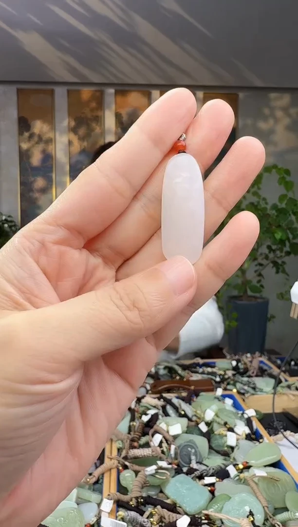 未镶嵌和田玉挂件拍一发一
