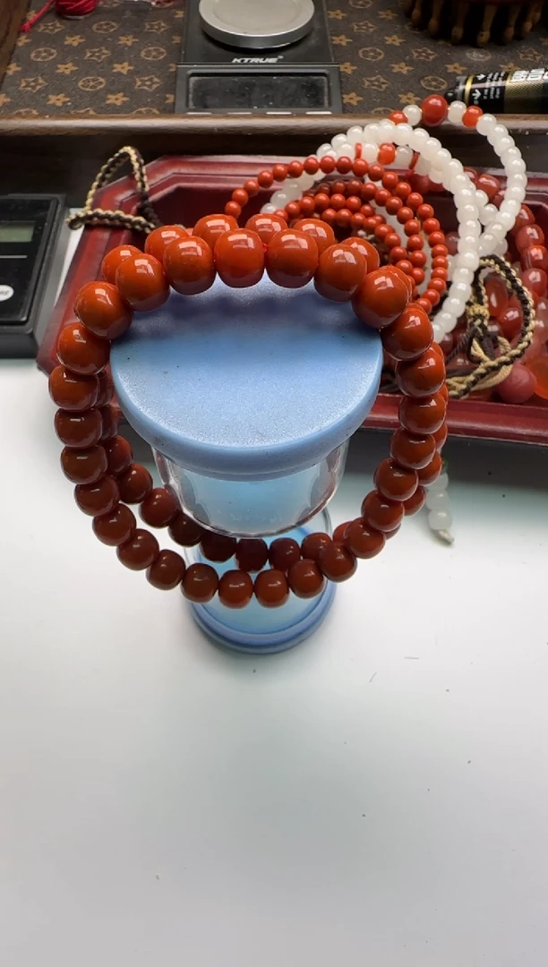 南红玛瑙未镶嵌颈饰南红玛瑙