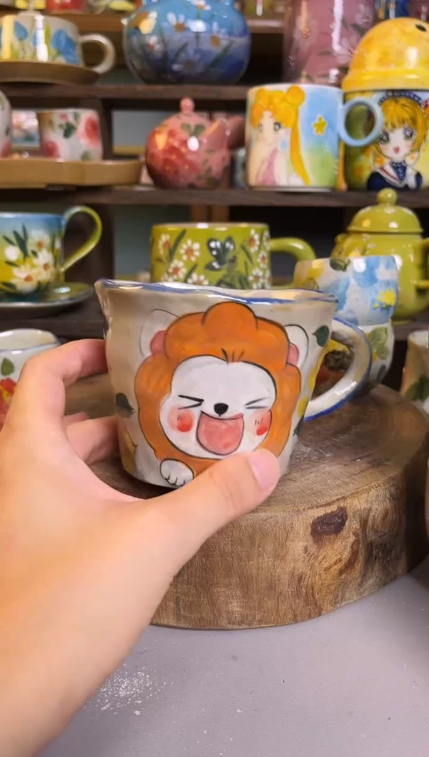 杯子手绘高温釉下陶瓷