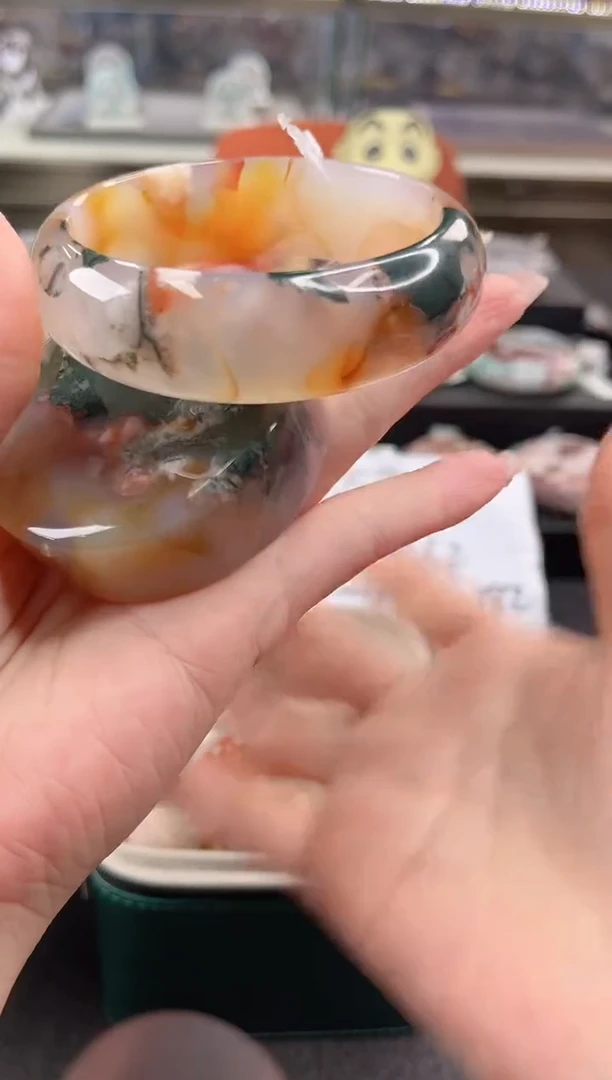 未镶嵌手镯石英质玉尘*丷圈口（赠品镯心）