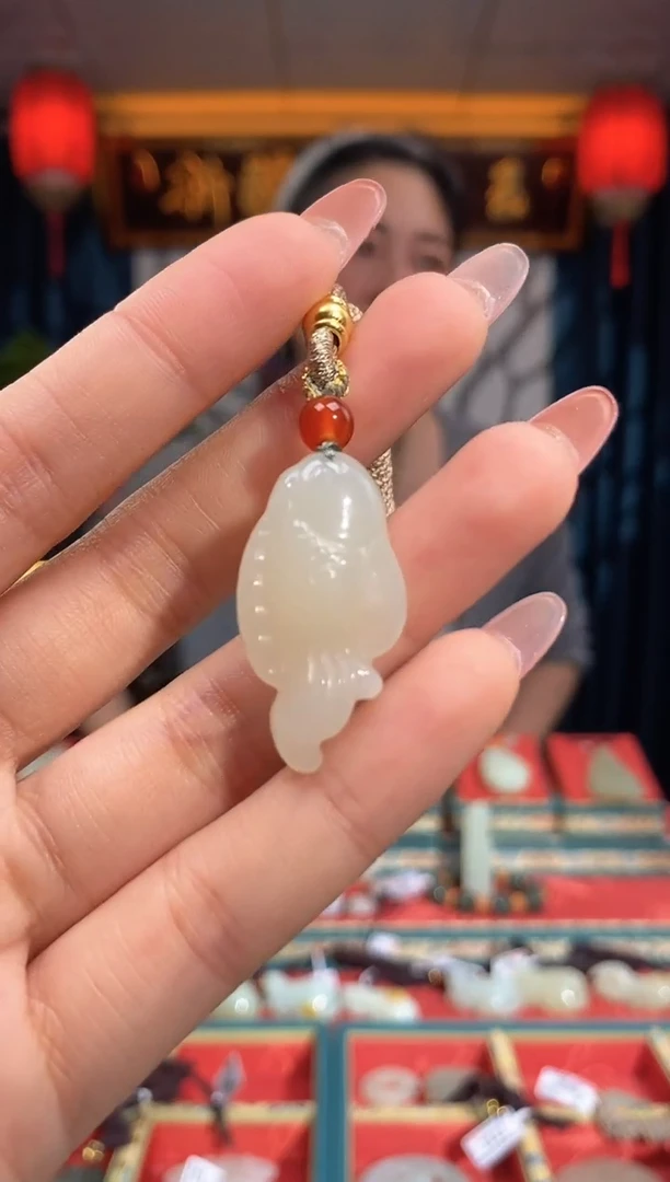 和田玉未镶嵌挂件锦鲤