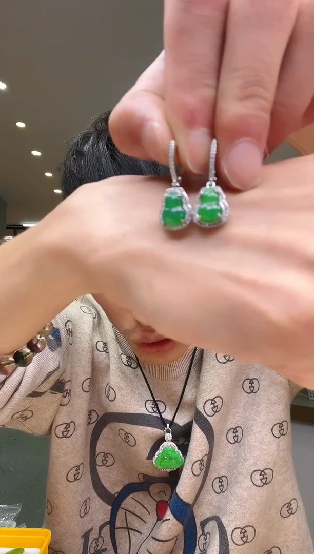 【闪购商品】翡翠耳饰未镶嵌【SG】0203005