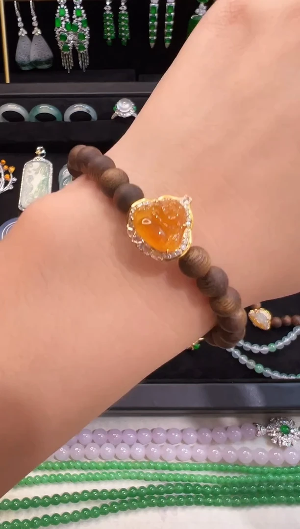 手串翡翠18K金镶嵌高冰焦糖黄佛公吊坠