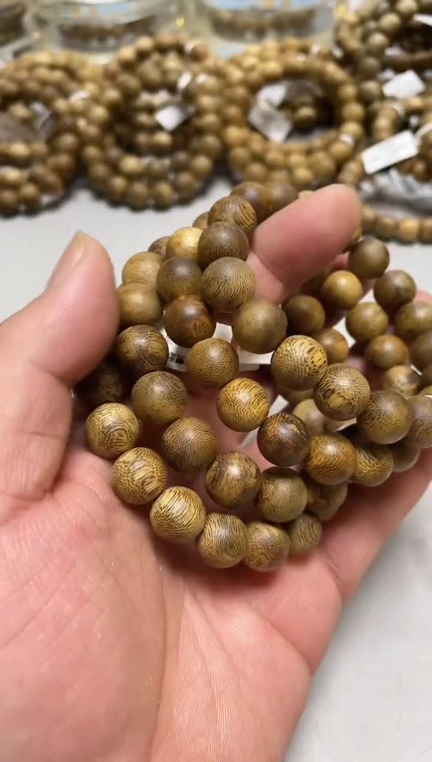 【闪购商品】沉香手串海南莺歌绿圆珠单圈虫1.2+多样性发其一