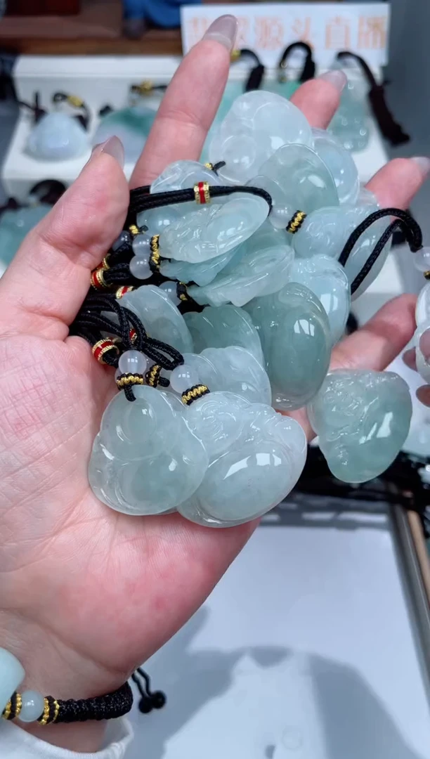 颈饰未镶嵌翡翠吊坠团购多样性发一件