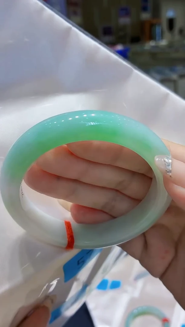 未镶嵌手镯翡翠翡翠手镯58