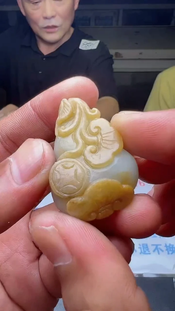 定制翡翠未镶嵌天然翡翠A货